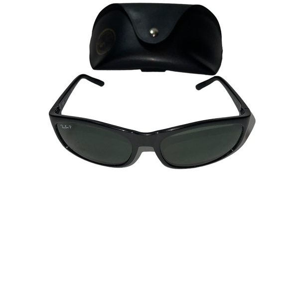 Ray-Ban Man Sunglasses - Picture 2 of 7